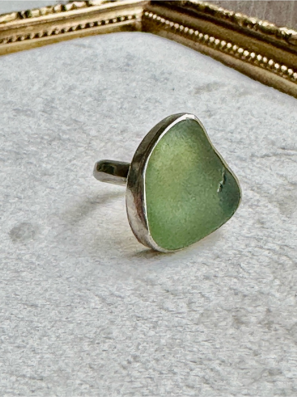 Bell Trading Post Sterling Silver Green Sea Glass Statement Ring Sz 6 Signed